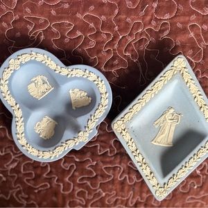 Wedgewood blue vintage candy dish ashtray Jasperware 2 pieces